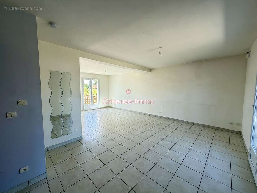 Maison 96 m² à Dordives  - photo 10