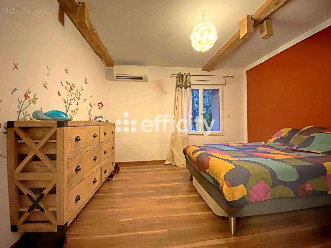 Maison à VERNOU-SUR-BRENNE