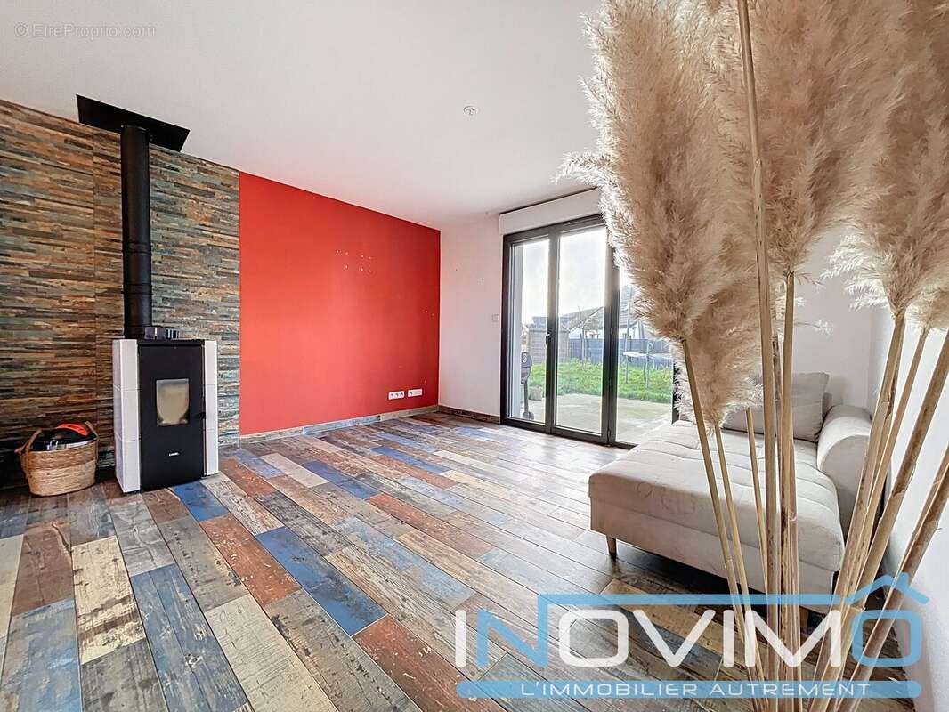 Maison à VIEILLE-EGLISE