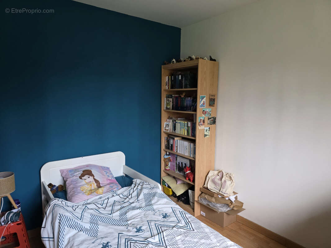 Maison à BAILLY-EN-RIVIERE