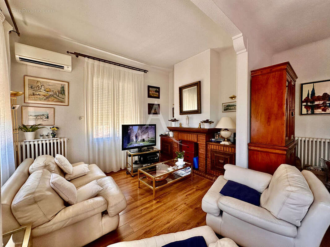 Belle maison 151m2, 4 chambres + bureau sur parcelle de 361m2 jardin et garage - photo 7