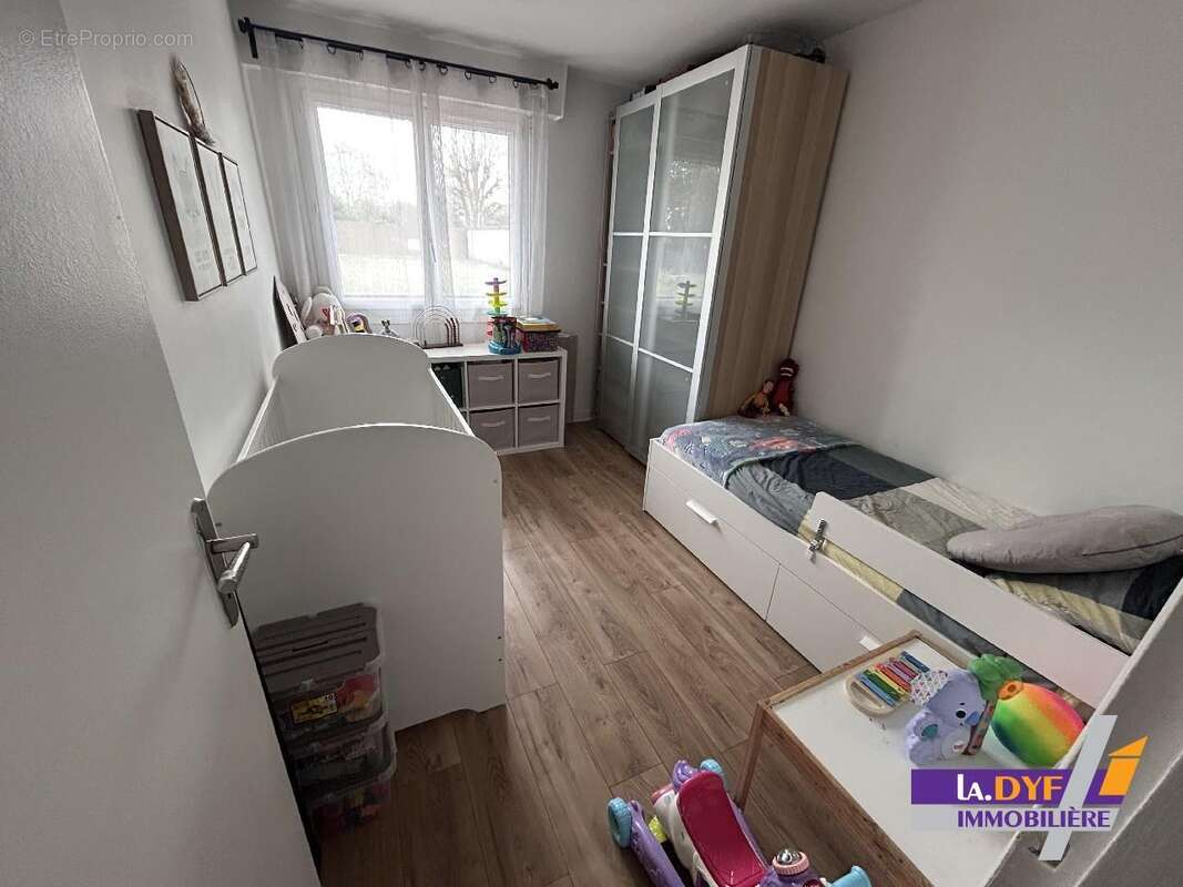 Appartement à LIVRY-GARGAN