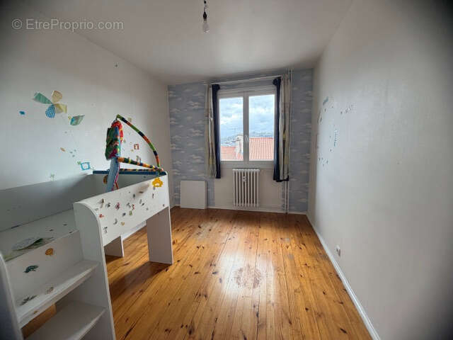 Appartement f4 saint-etienne cret de roc - photo 3