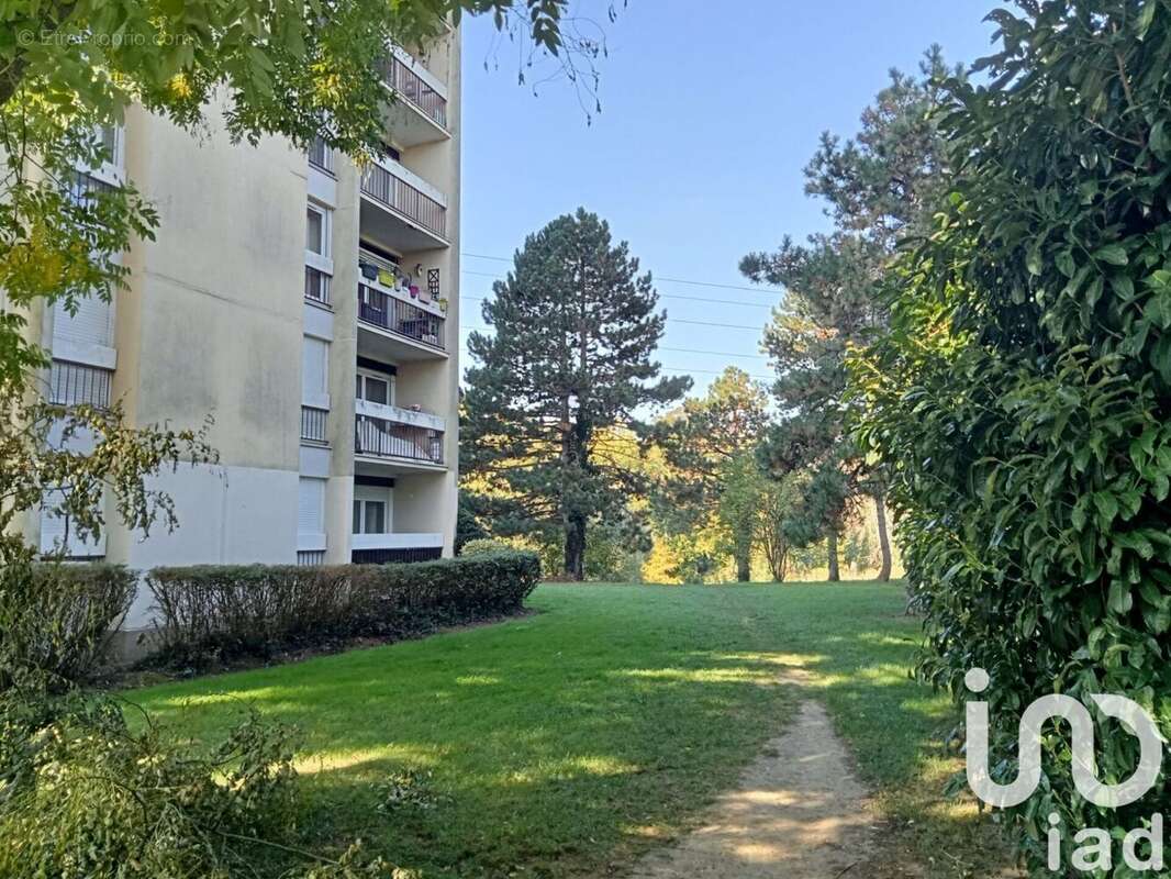 Photo 9 - Appartement à EPINAY-SOUS-SENART