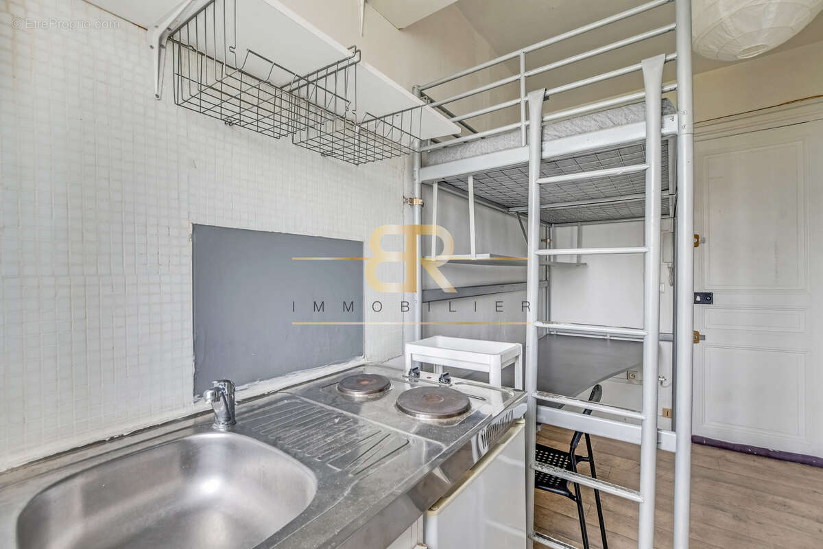 Appartement à PARIS-12E