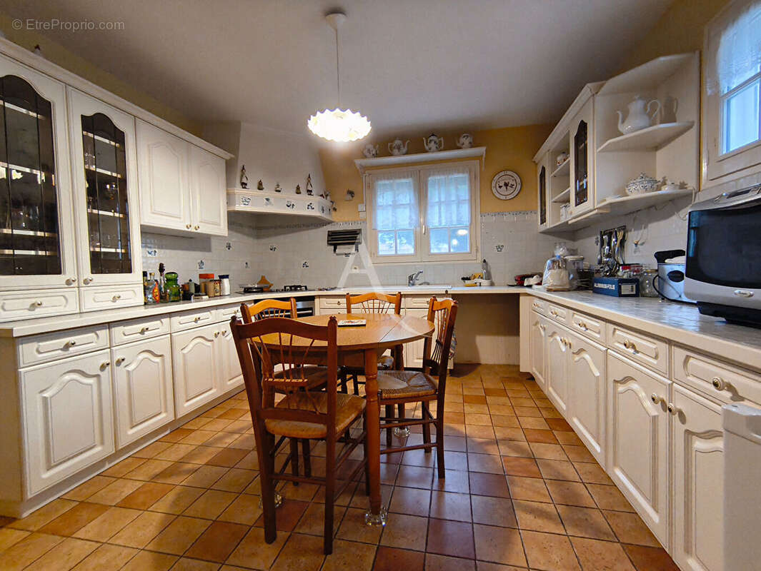 Maison à PORT-DES-BARQUES