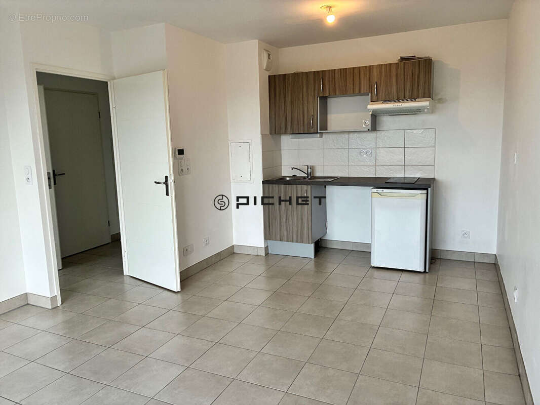 Appartement à LUCE