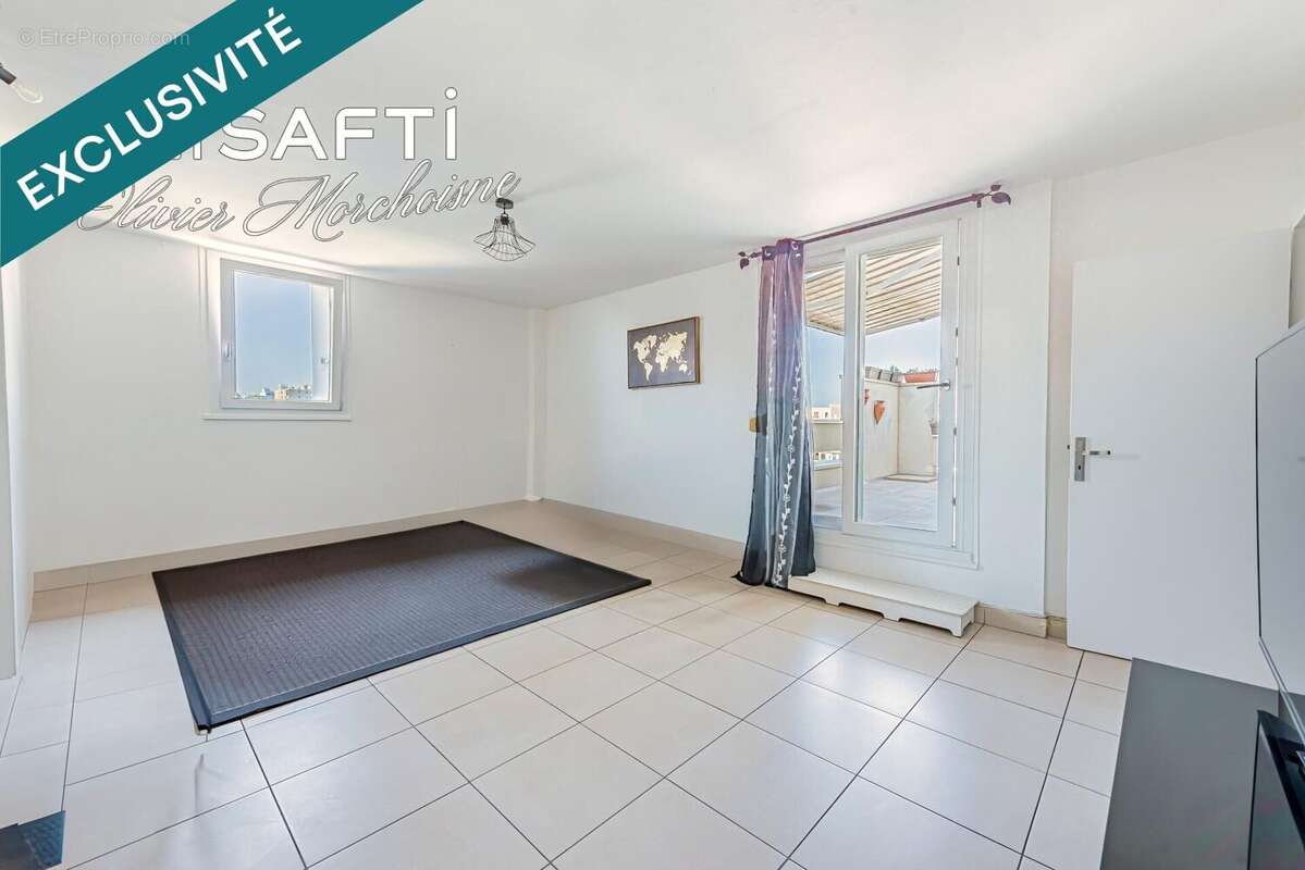 Photo 2 - Appartement à RIS-ORANGIS