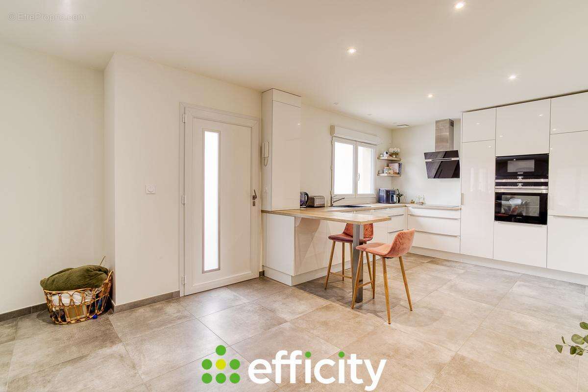 Appartement à MIONS