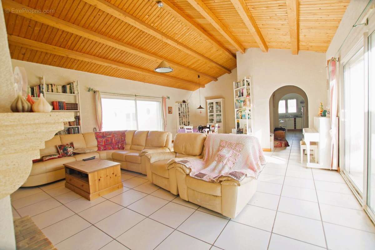 Maison à SAINTE-FOY
