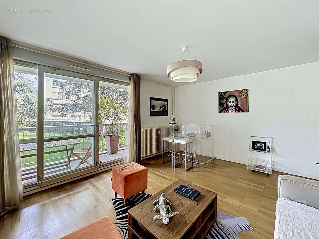 Appartement à LYON-9E