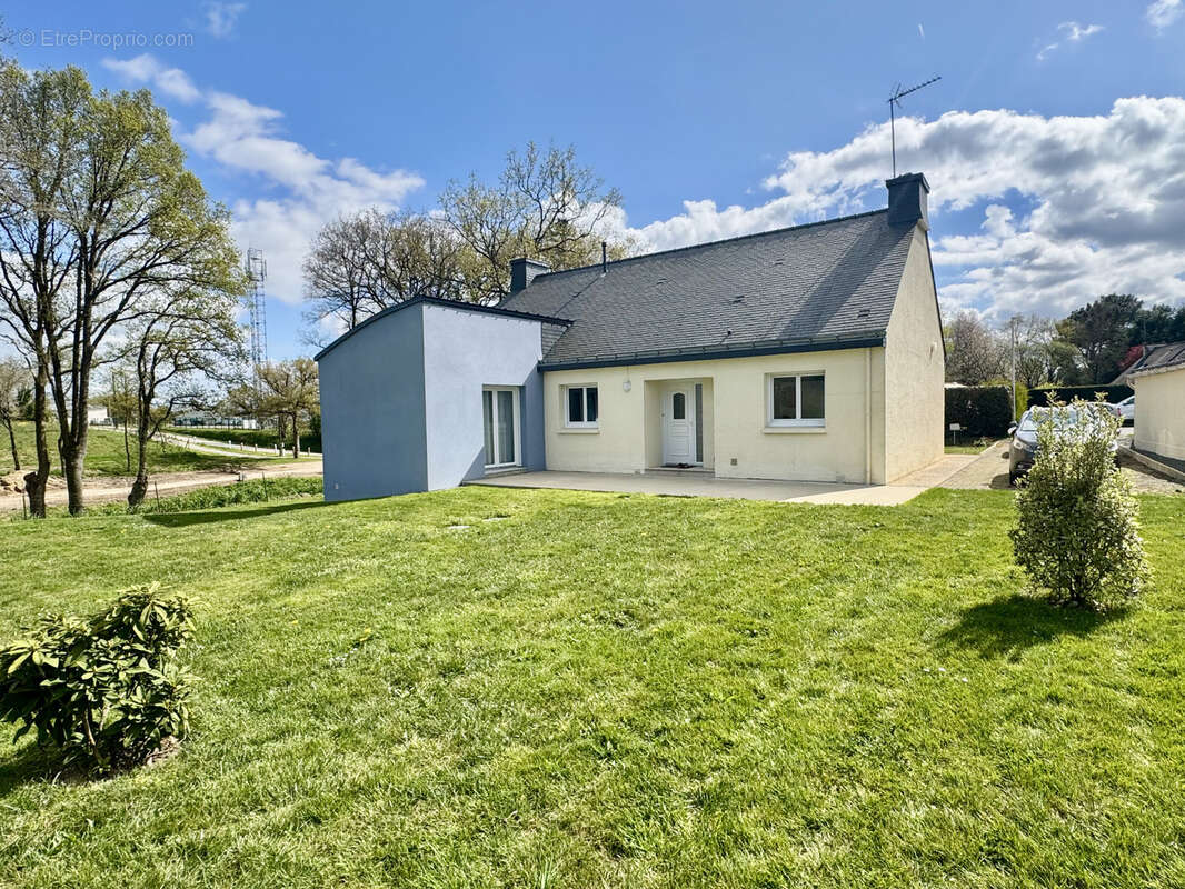 Maison à CADEN