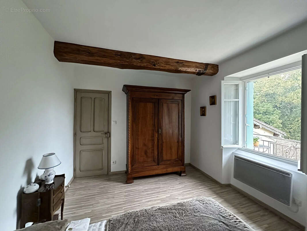 Maison 373 m² à Saint-Jean-Du-Gard  - photo 3