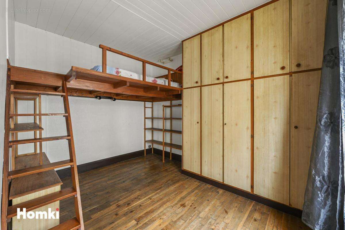 Appartement à ISSY-LES-MOULINEAUX