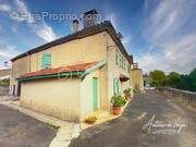 Maison à COURRENSAN