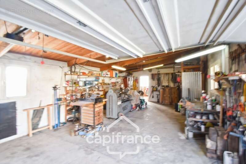 Maison à PIERRE-DE-BRESSE