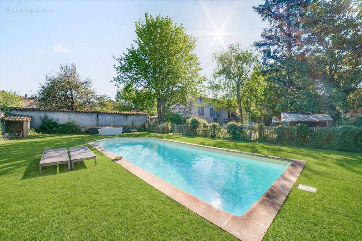 Maison à ALBIGNY-SUR-SAONE