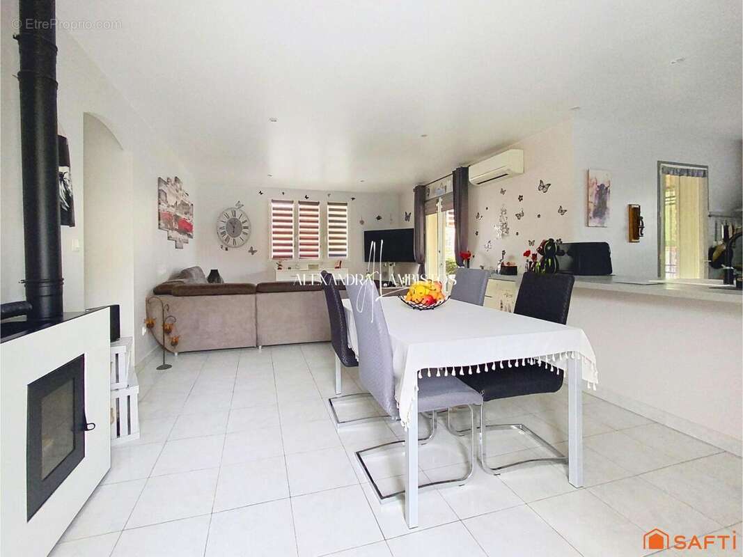 Photo 3 - Maison à AIGUES-MORTES