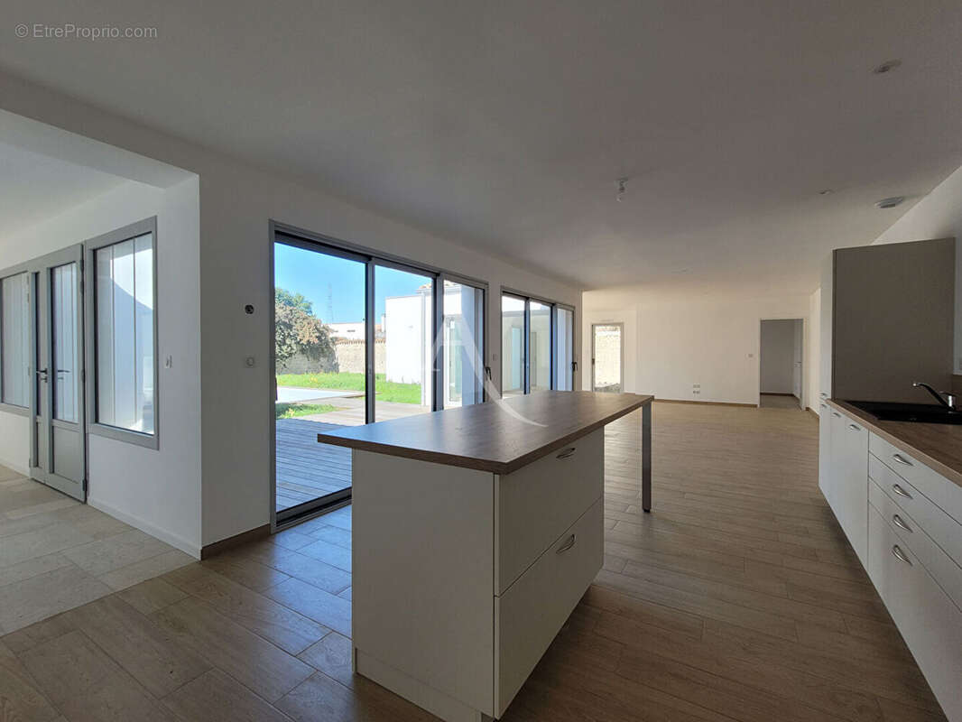 Maison à PUILBOREAU