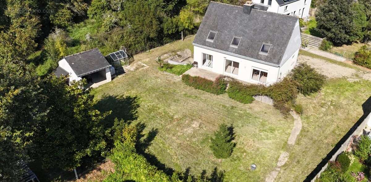 Maison à SAINT-ARMEL