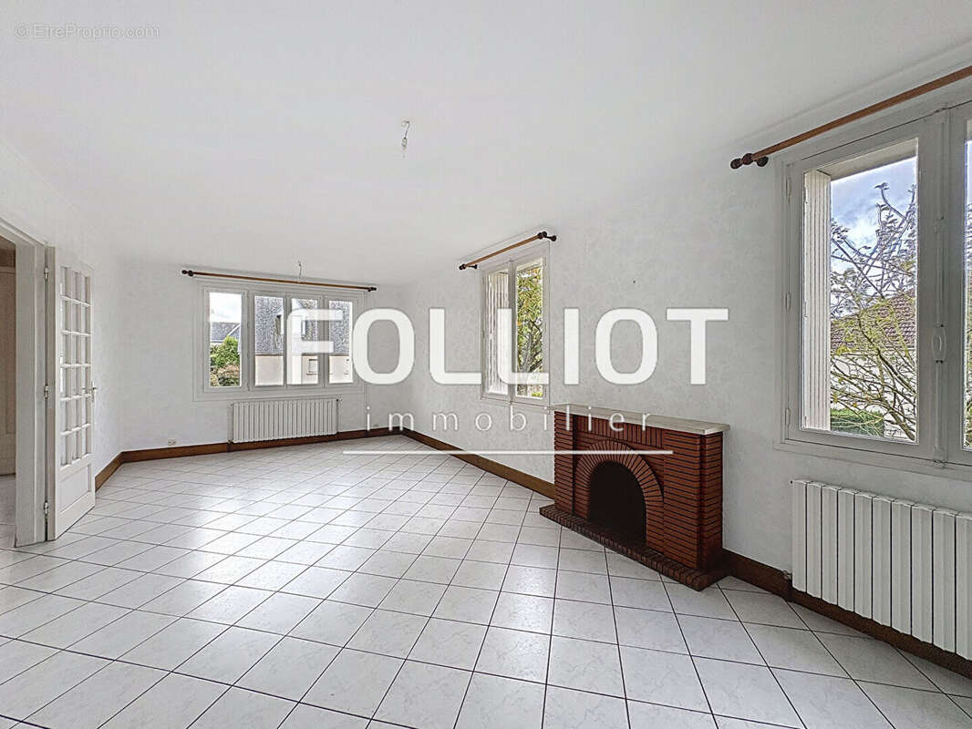 Maison à TORIGNI-SUR-VIRE