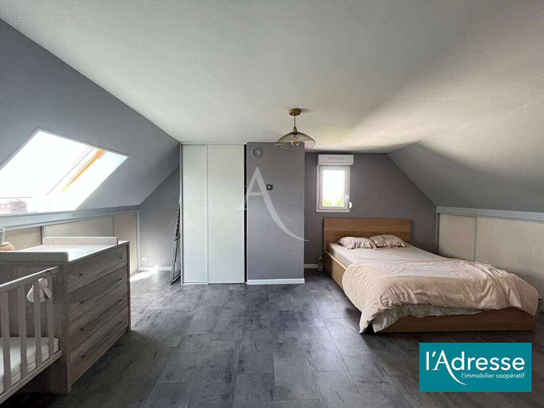 Maison à VILLE-EN-TARDENOIS