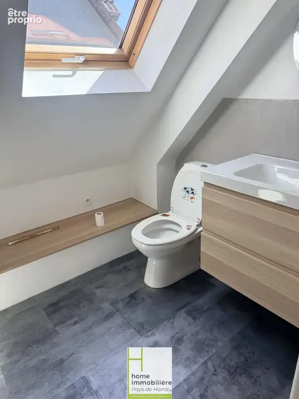 À Strasbourg, grand loft à acheter dernier étage 51 M2 SOL - photo 6