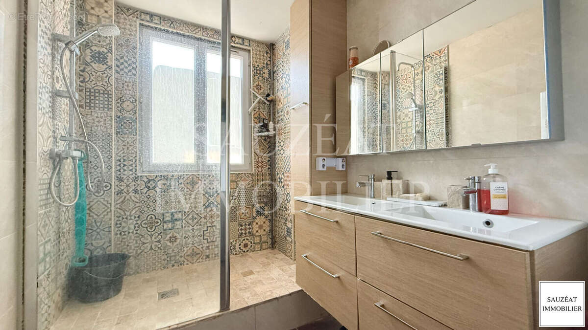 Appartement à BAGNEUX