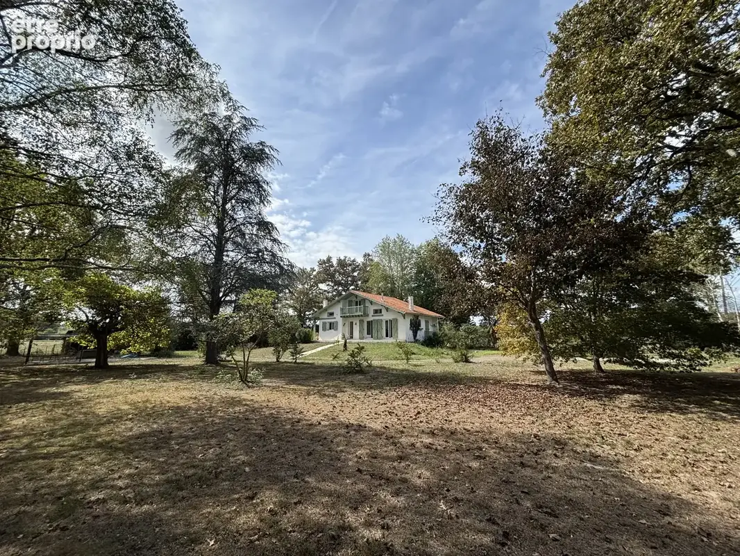 Maison à POMAREZ