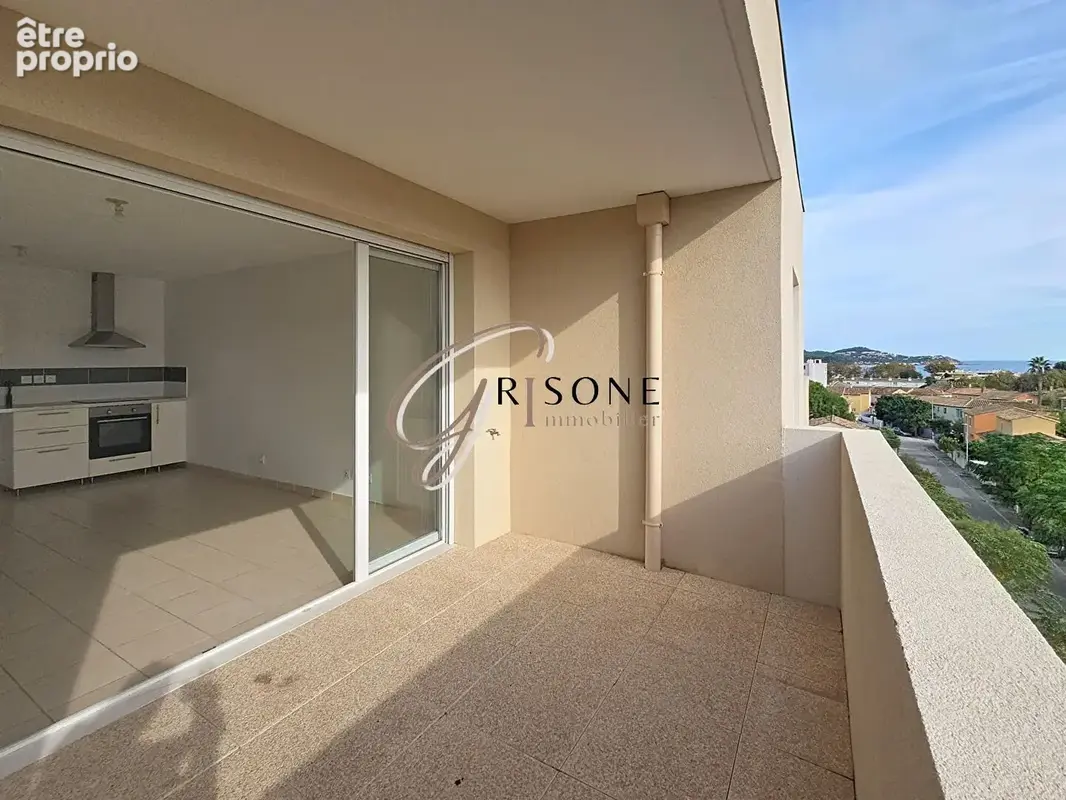 Mar Vivo - Appartement T3 avec aperçu mer à La Seyne-sur-Mer - photo 1