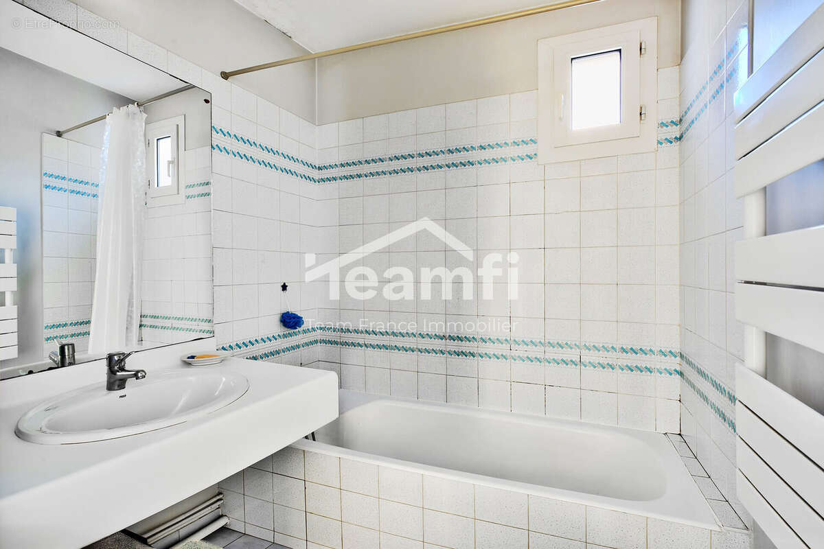 Appartement à LYON-9E