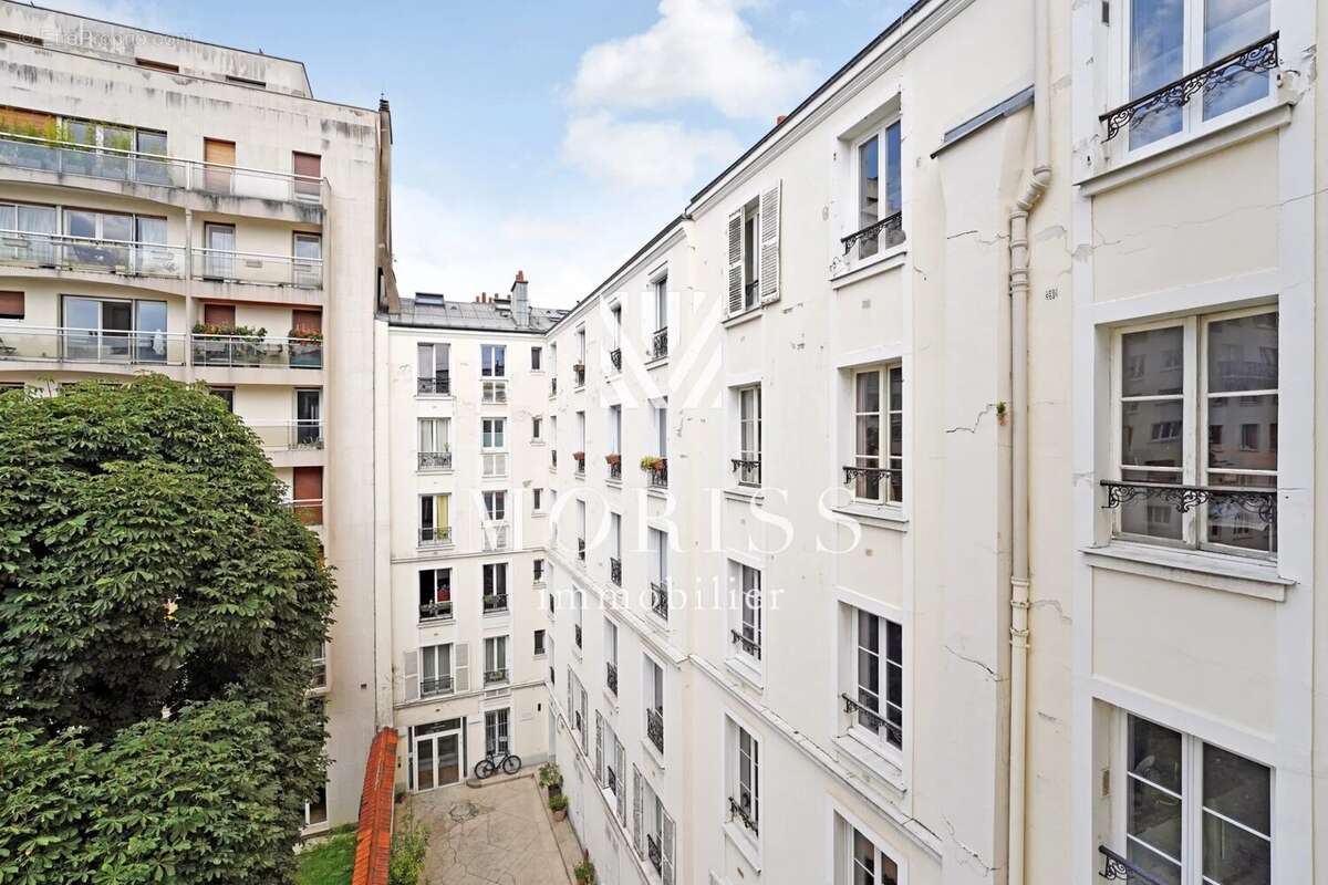 Appartement à PARIS-15E