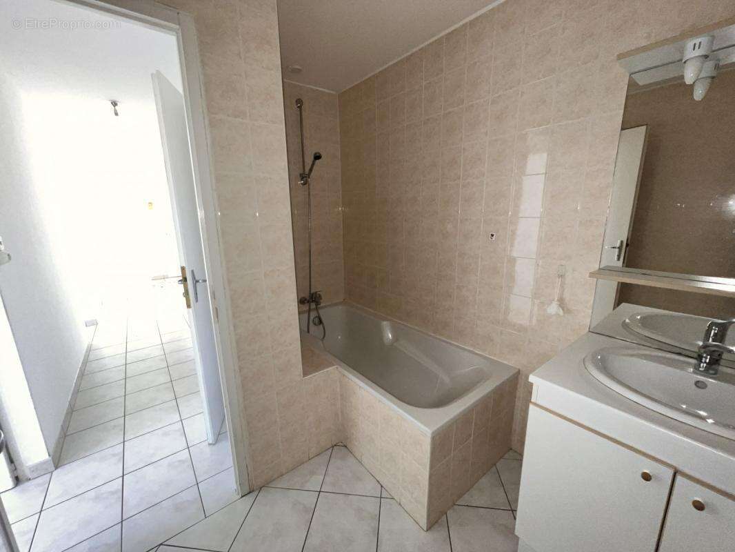 Appartement à LONGEVILLE-SUR-MER