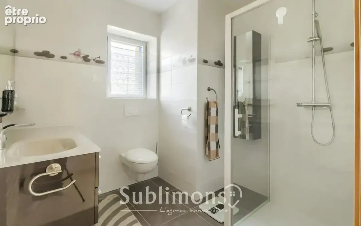 ? Bien atypique avec piscine intérieure et maison indépenda - photo 16