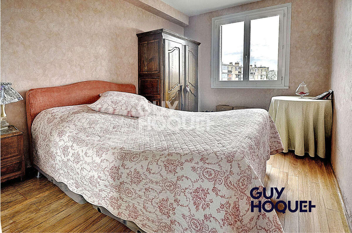 Appartement à SAINTE-FOY-LES-LYON