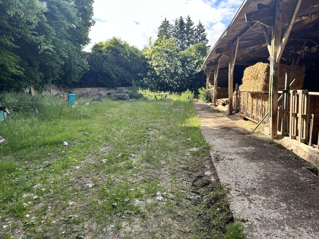 Maison à CHAUMONT-EN-VEXIN