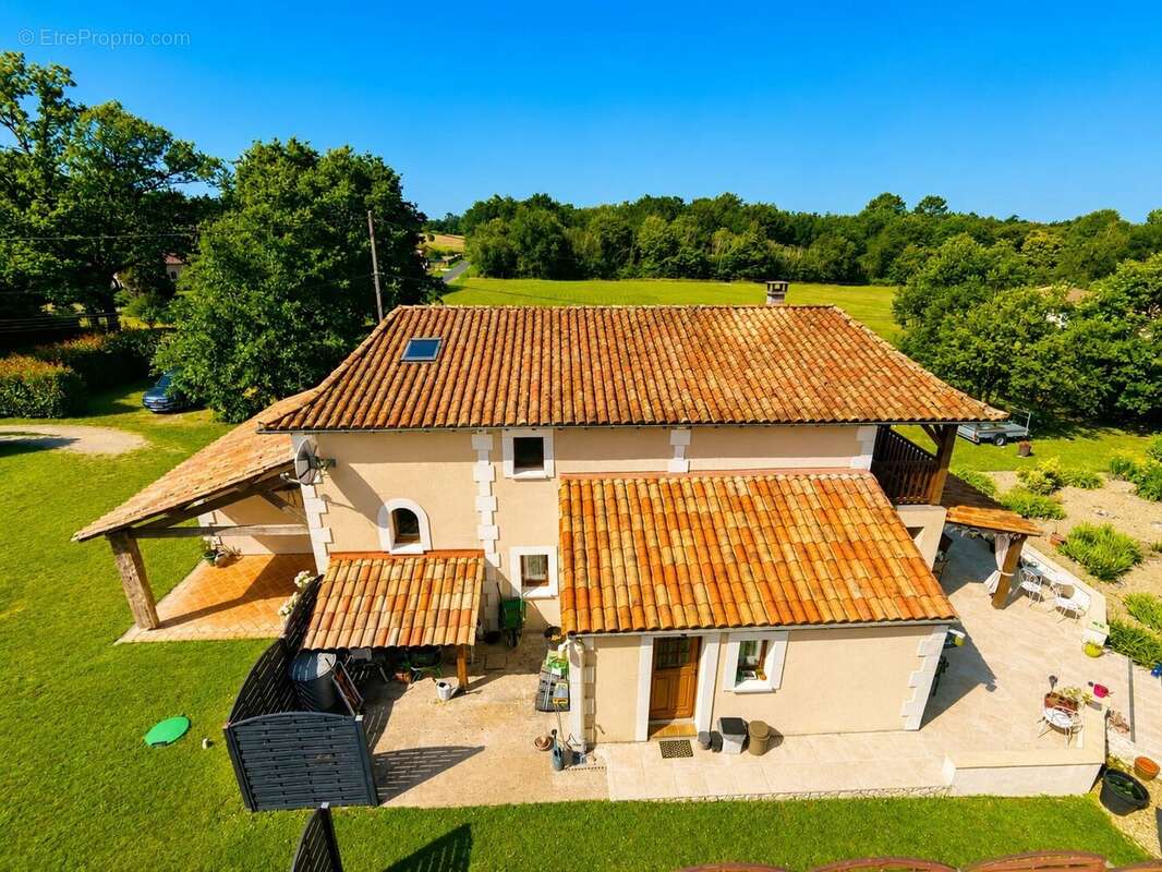 Belle maison familiale avec vue sur la campagne - photo 18