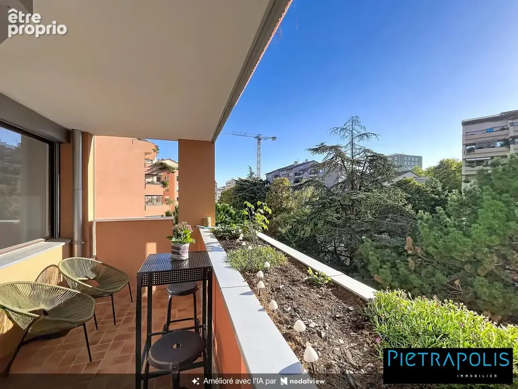 Appartement 4 pièces 83 m² à vendre à Lyon-7e (69007) - photo 3