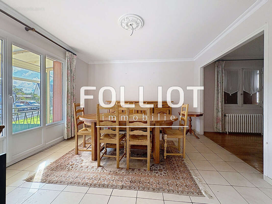 Maison à TORIGNI-SUR-VIRE