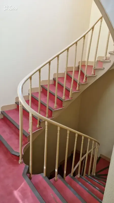Très bel appartement F3 - Ascenseur - Coeur de ville historique - photo 15