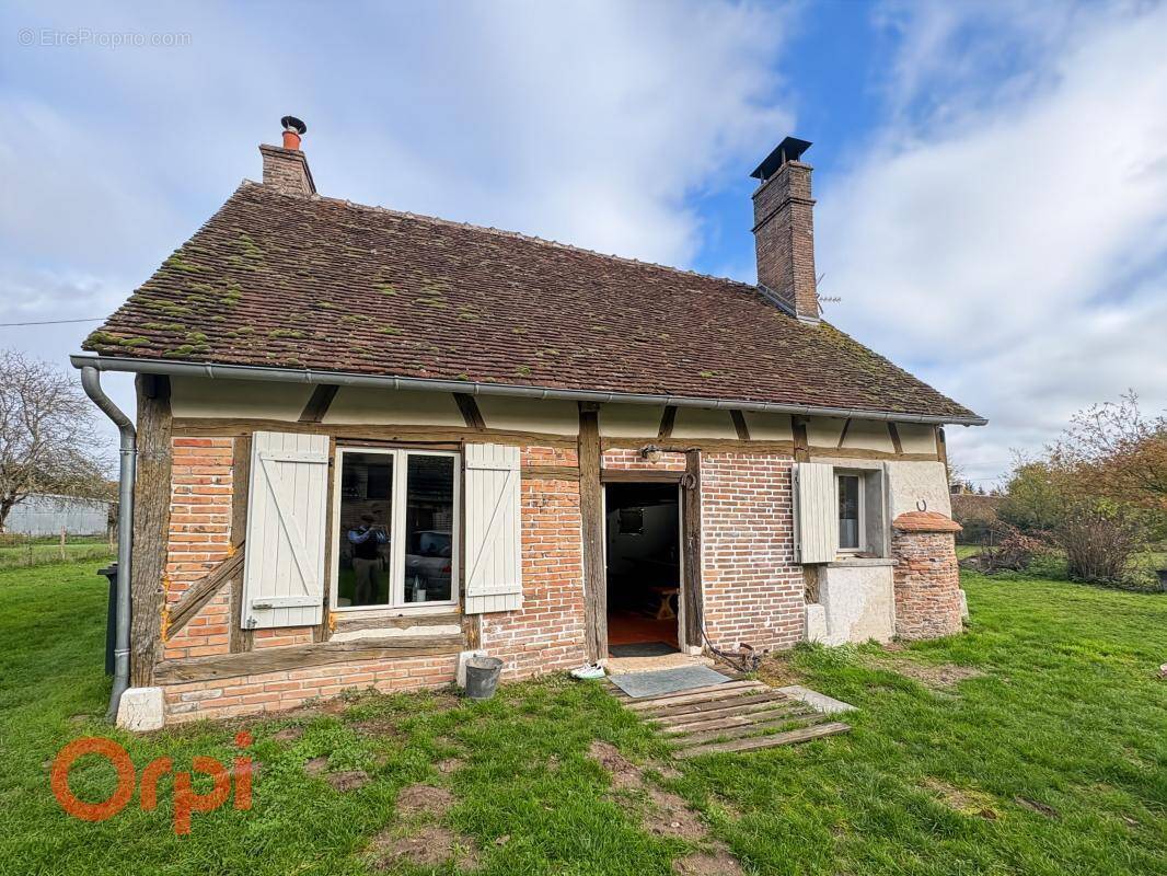 Maison à LA FERTE-IMBAULT