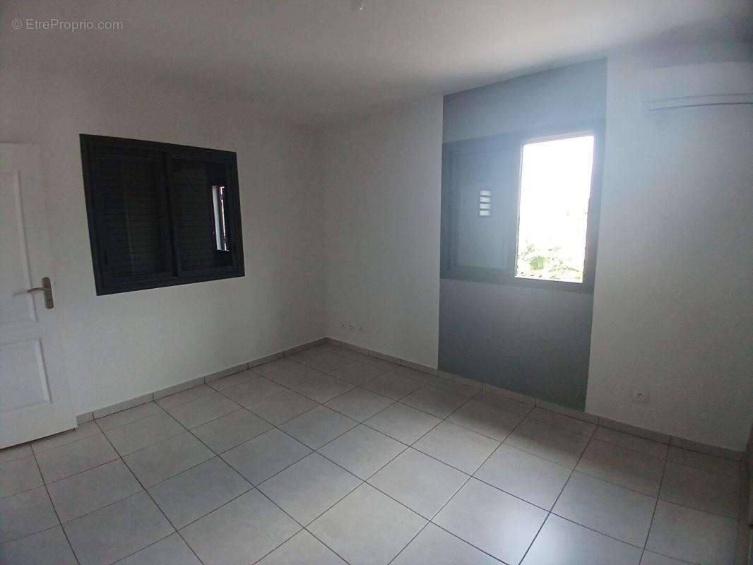 Maison à SAINT-PIERRE