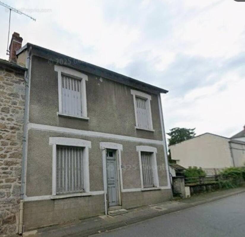 Photo 1 - Maison à AUZANCES