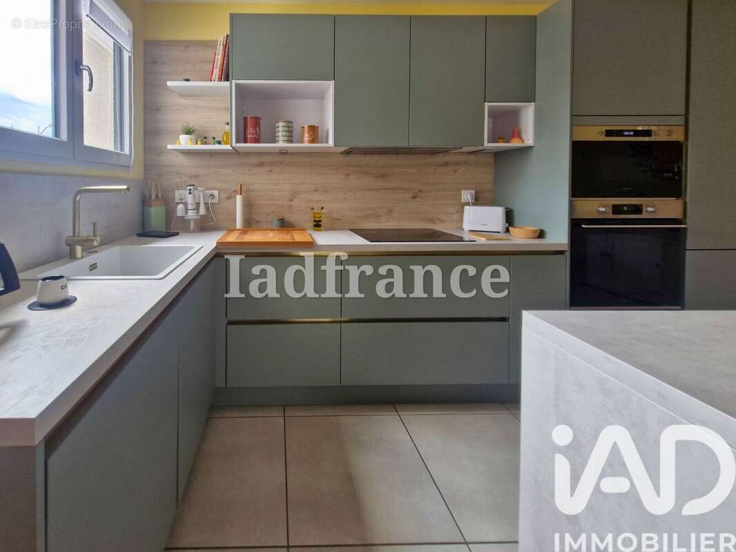 Maison 86 m² à Vinca  - photo 9
