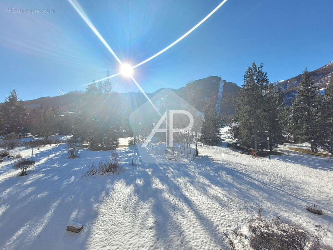 Appartement à LA SALLE-LES-ALPES