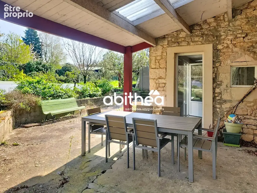   MAISON  6 chambres  214m2  9 pièces  4704m2 de terrain  MEURSAC - photo 3