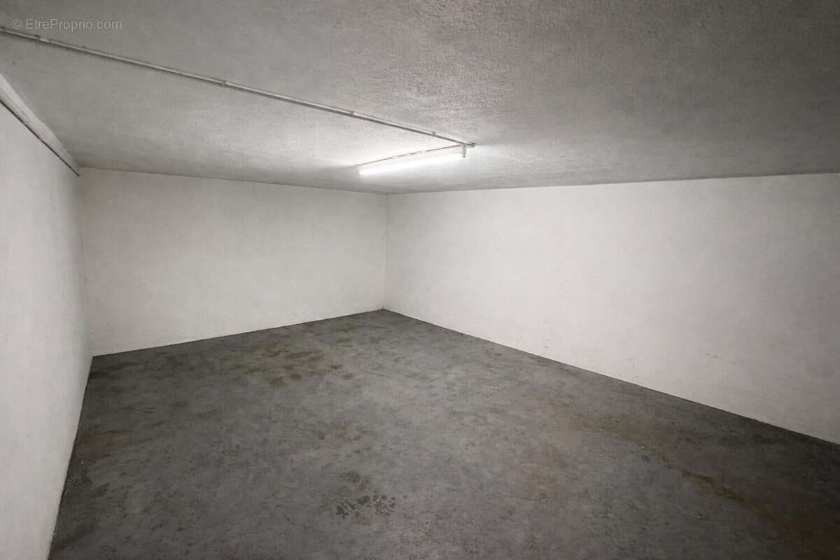 Photo 9 - Appartement à FORCALQUIER