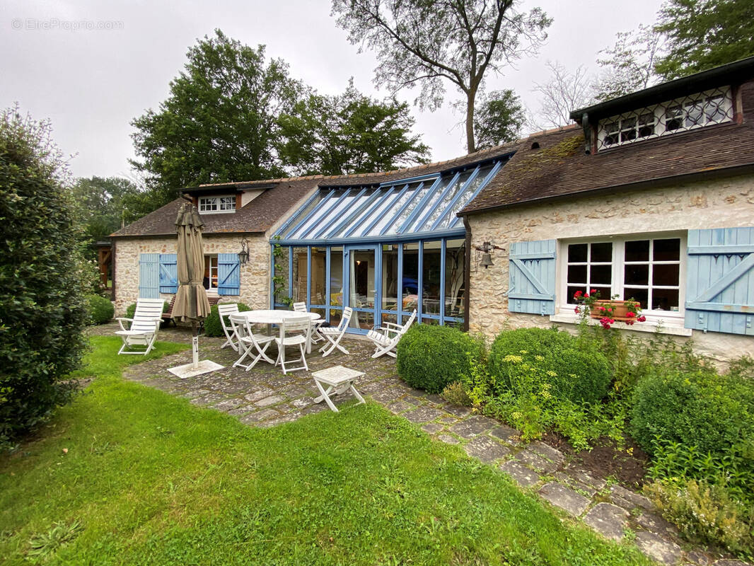 Maison à AUTOUILLET