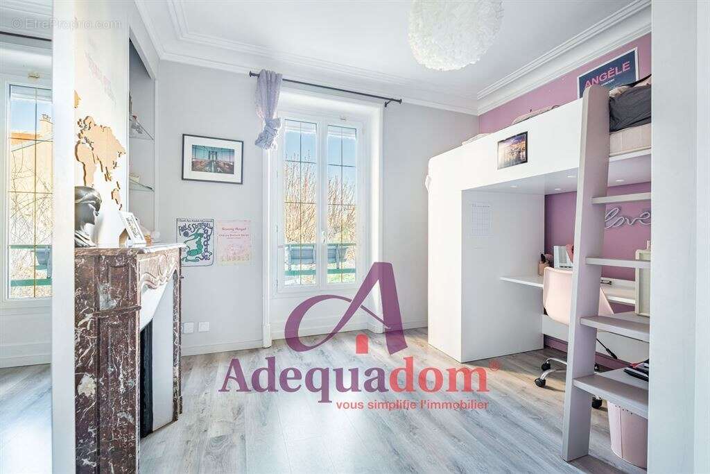 Maison à COLOMBES
