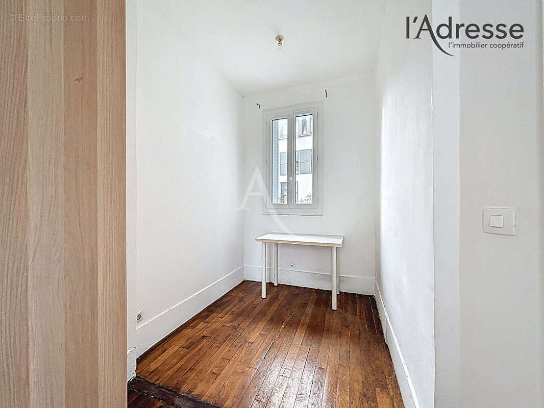 Appartement à SURESNES